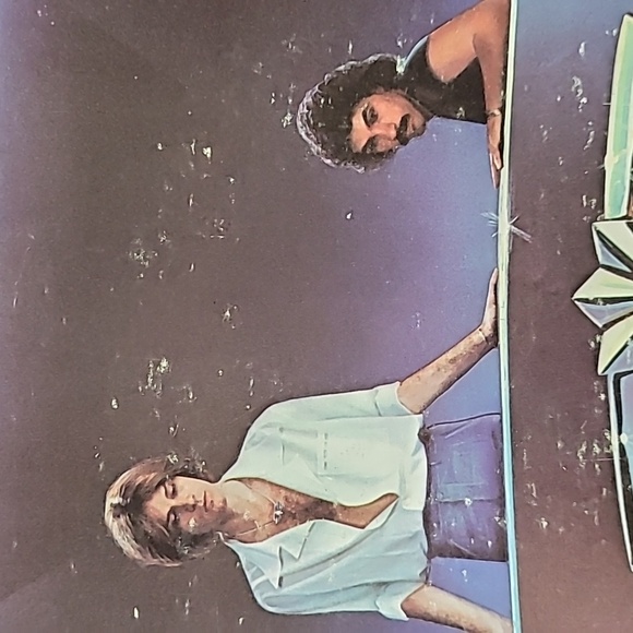 1976 Hall & Oates Vintage Vinyl Bigger Than Both of Us, Poster Included - Picture 7 of 16